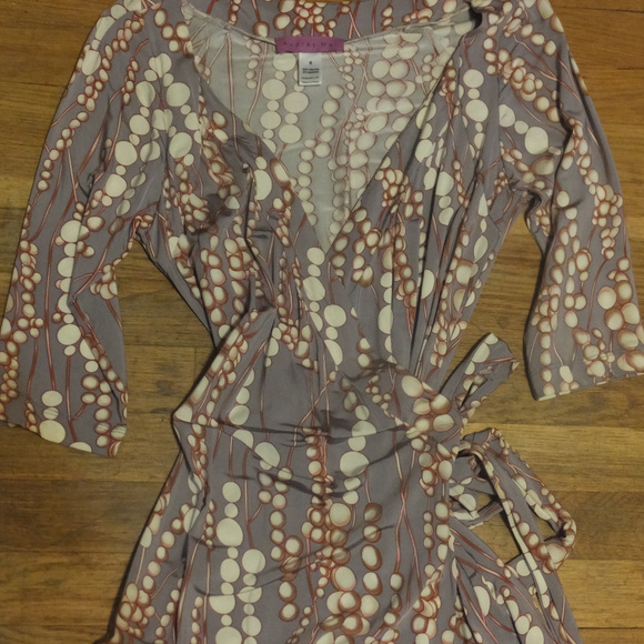 Audrey Mai Wrap Dress w/ Pearl String Prin… - Picture 1 of 8